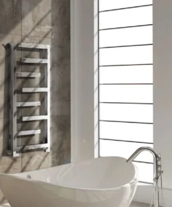 Aztec radijator sušač na zidu pogled 2