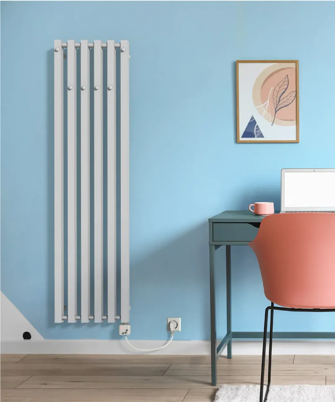 Kolona SP35 dizajnerski radijator u prostoru pogled 2